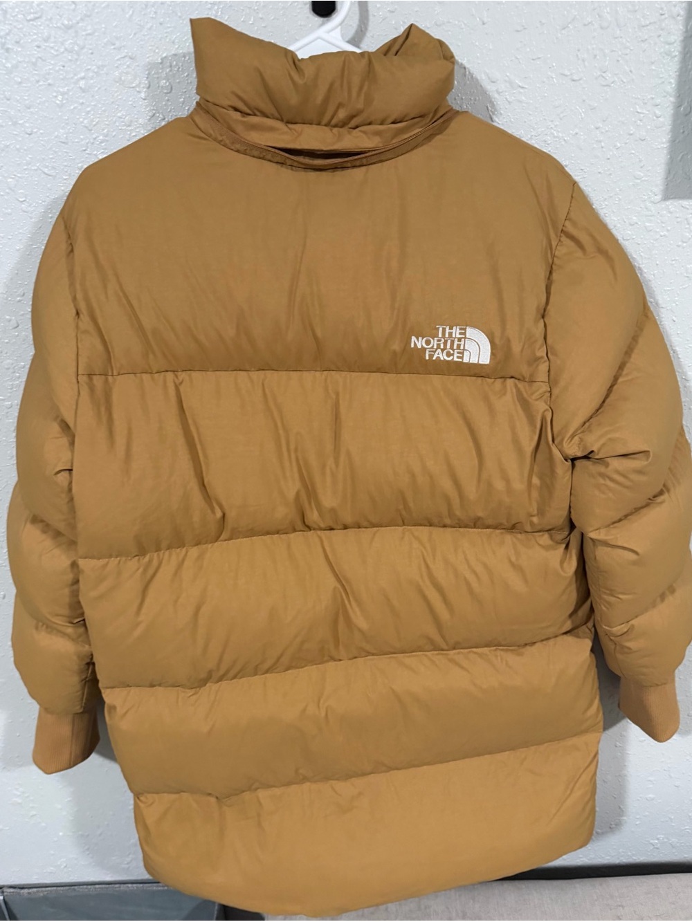 The North Face Women's almond butter Glacier Basin Parka with detachable scarf M - Picture 7 of 12